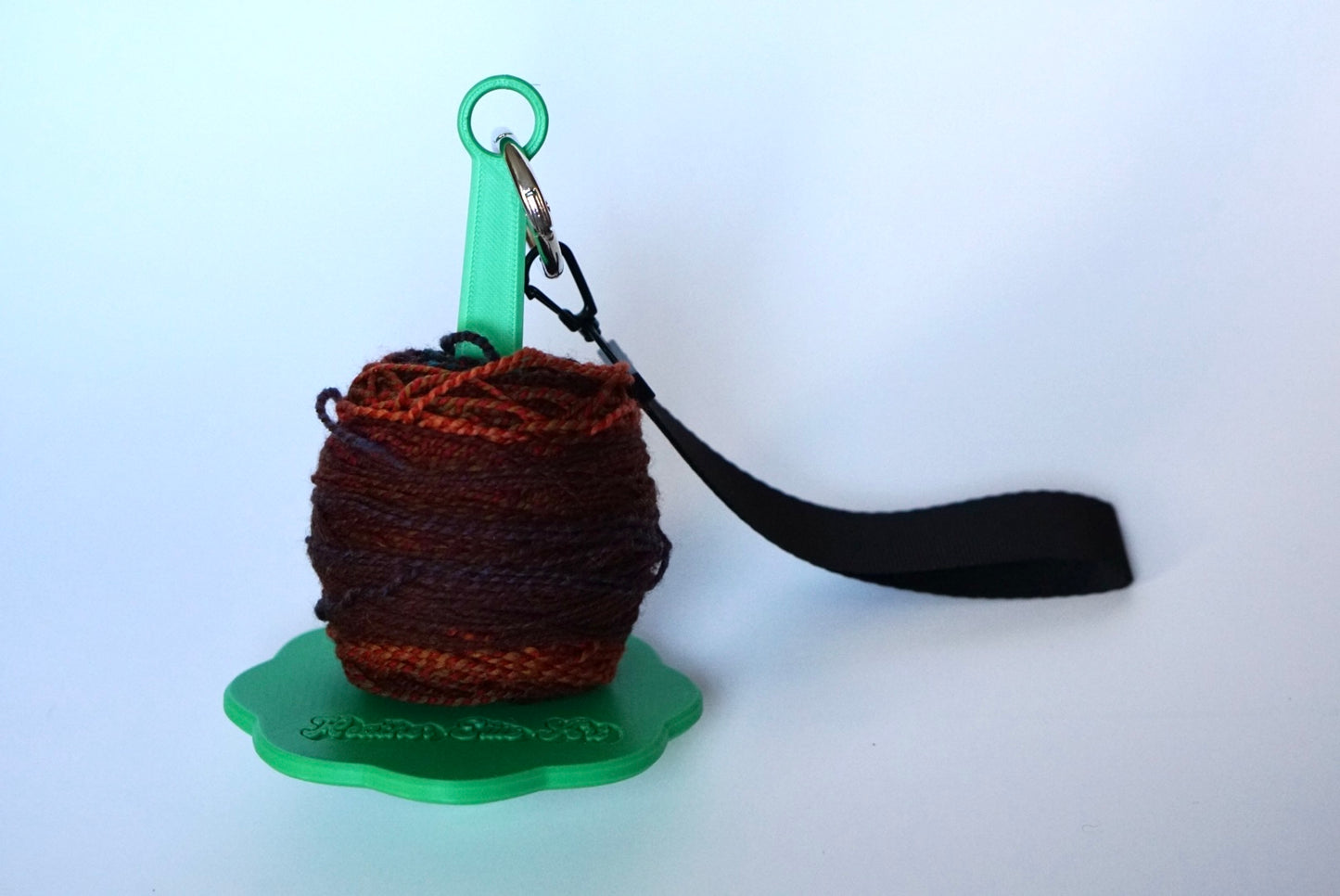 Yarn holder / wristlet