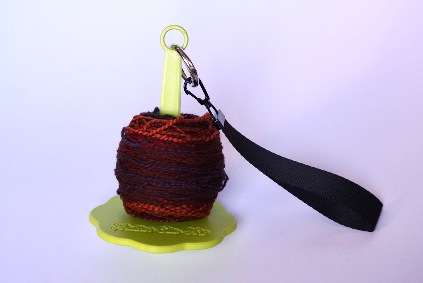 Yarn holder / wristlet