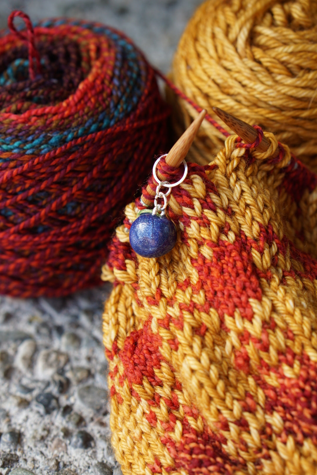 Blueberry stitch marker