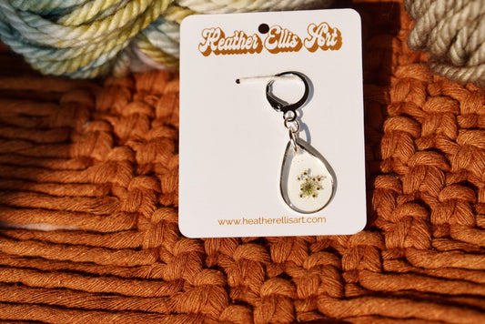 Pressed florals stitch marker