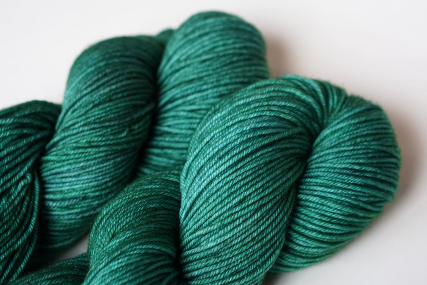 Ready to ship // Emerald //