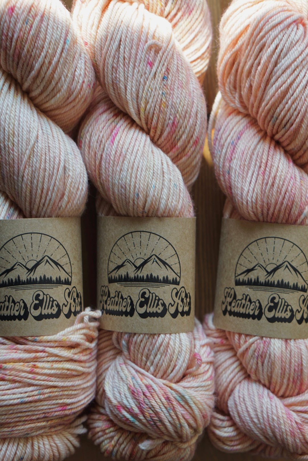 superwash worsted weight yarn // Salt Lamp //