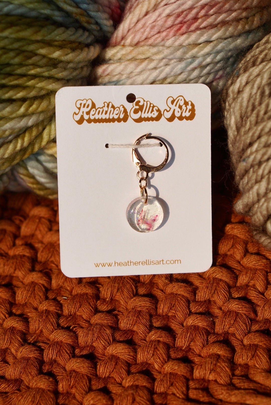 Butterfly stitch marker