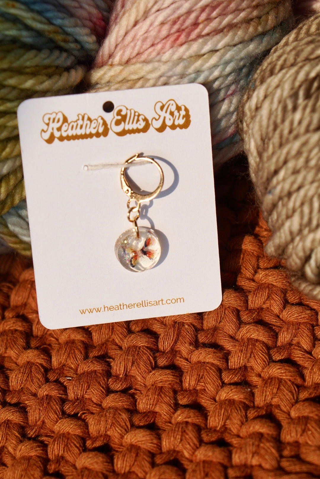 Butterfly stitch marker