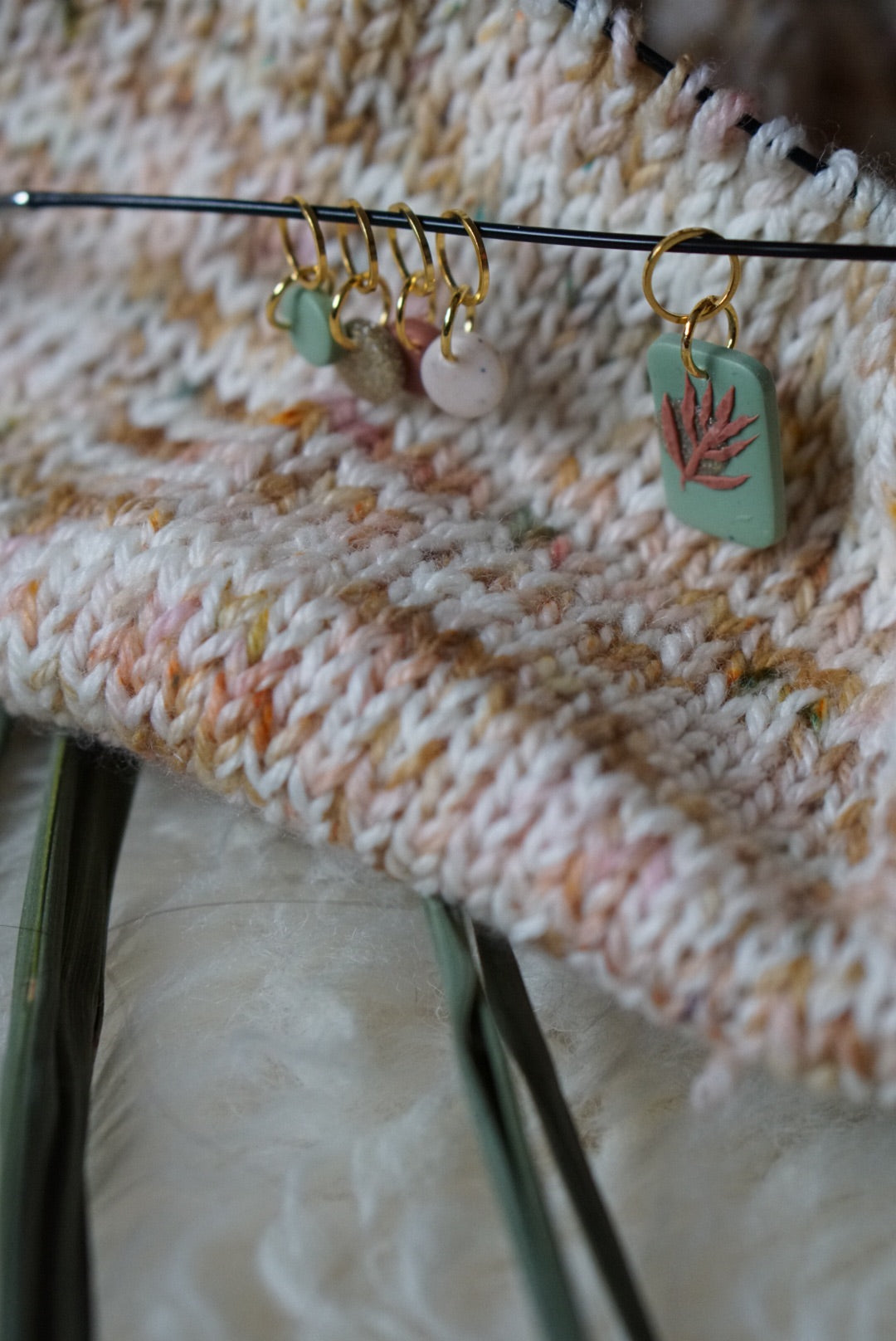 Dried palms stitch marker set