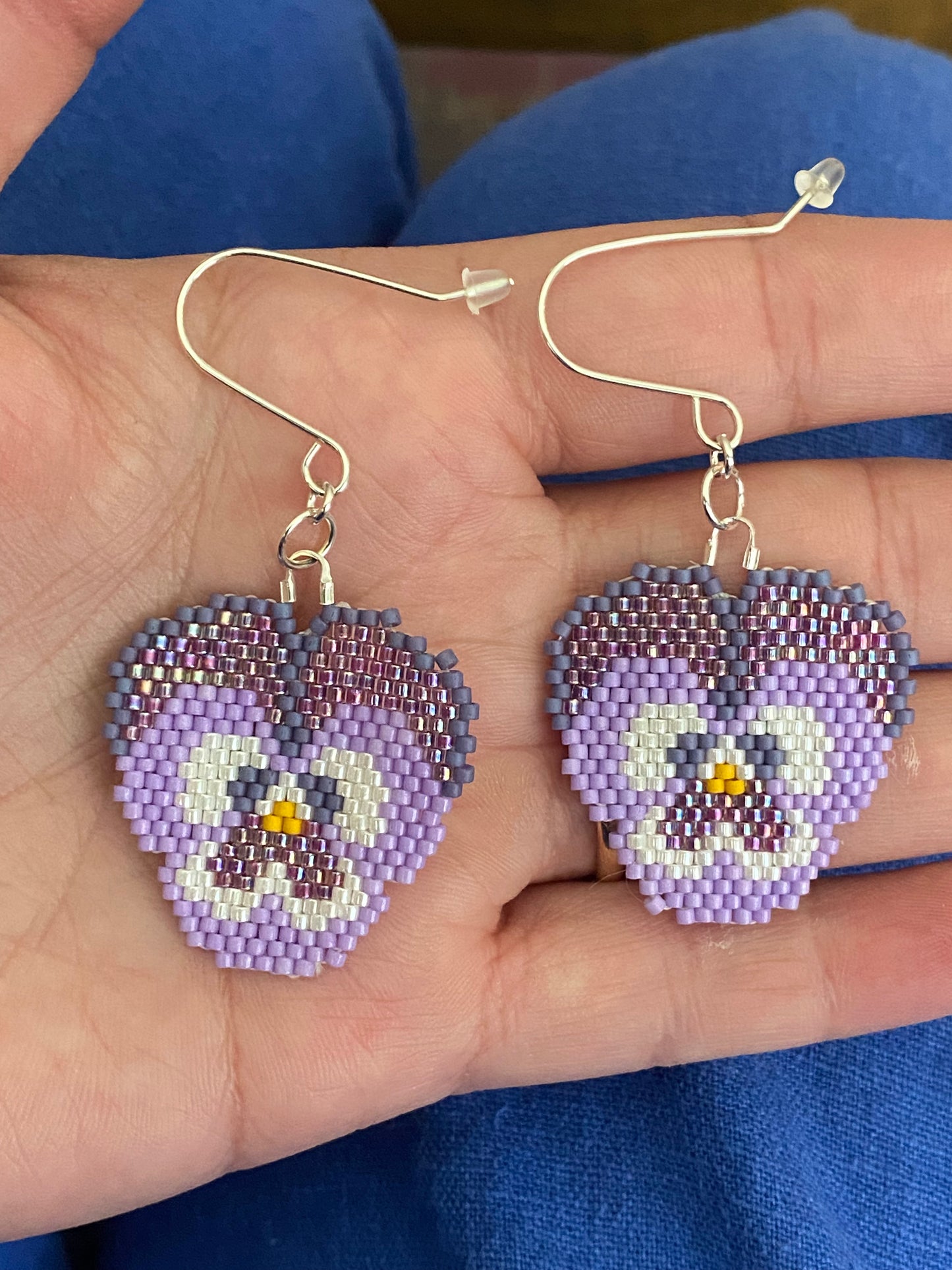 Beaded pansy earrings