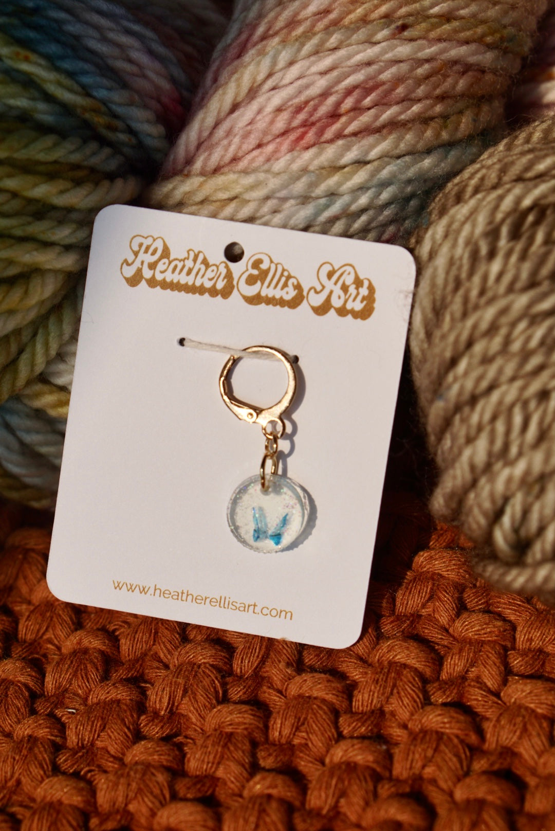 Butterfly stitch marker