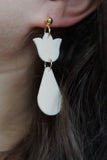 Tulip teardrop earrings