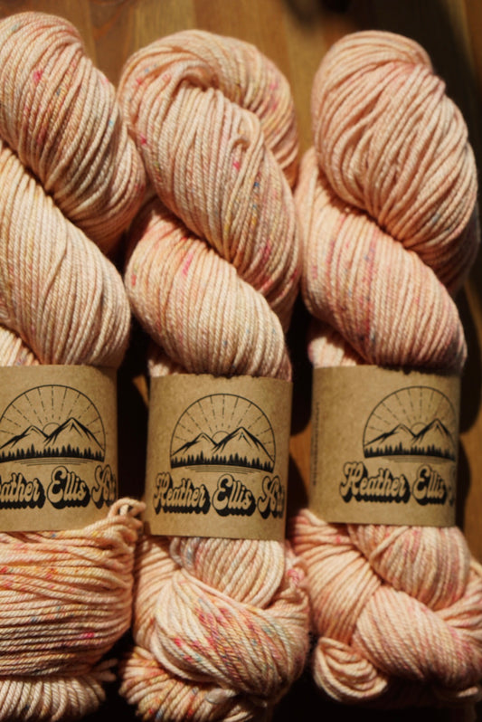 superwash worsted weight yarn // Salt Lamp //