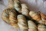 Non-superwash worsted weight yarn // Cedar //