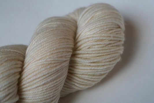 Ready to ship //   Buttercream //